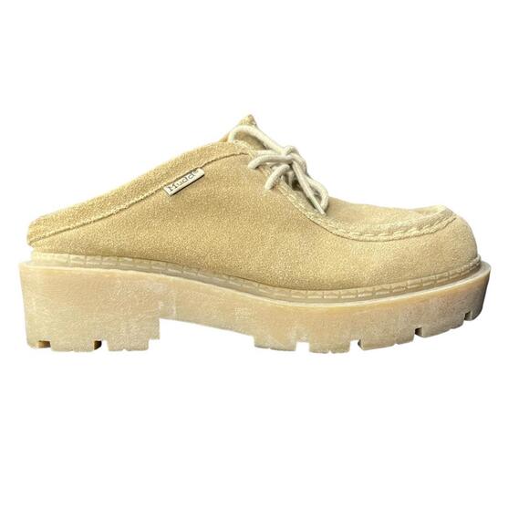 Mudd Shoes - Vintage MUDD Alexia Y2K chunky sole suede clogs size 8